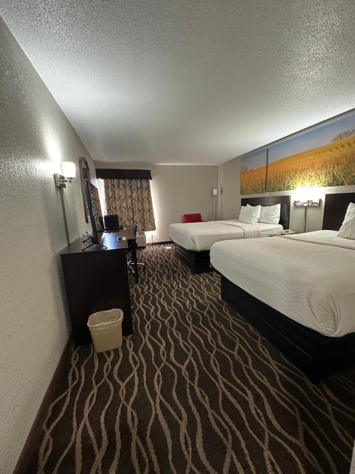 Days Inn & Suites By Wyndham Casey Экстерьер фото