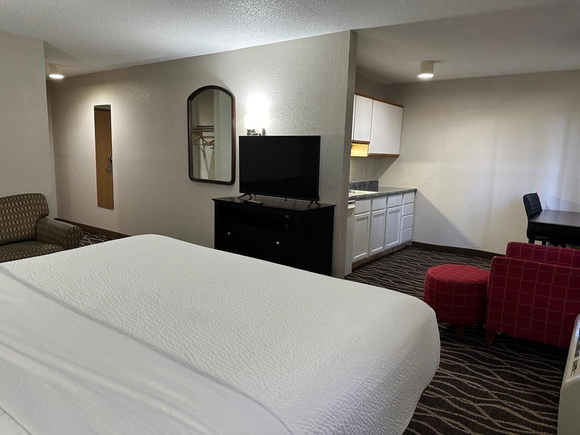 Days Inn & Suites By Wyndham Casey Экстерьер фото